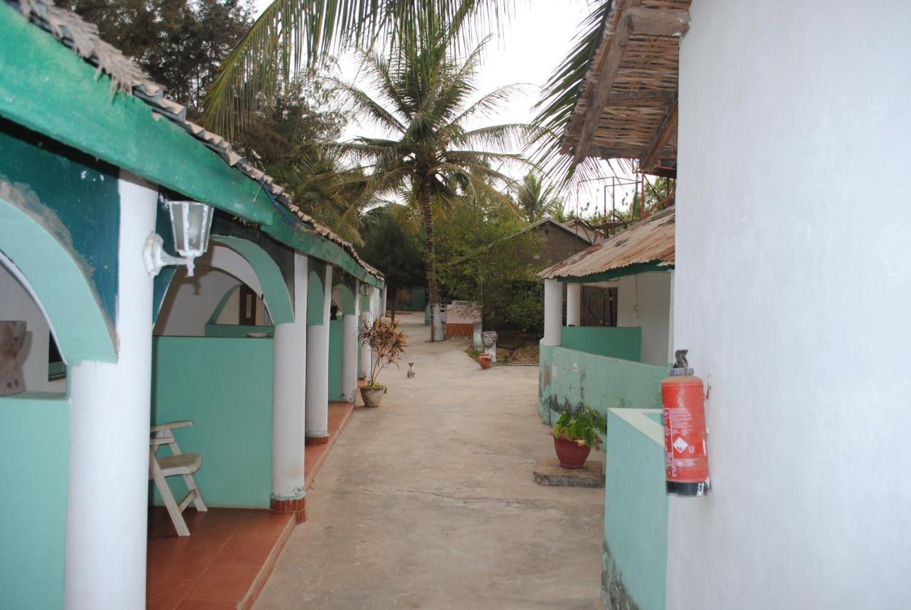 Rainbow Beach Resort Sanyang Kültér fotó